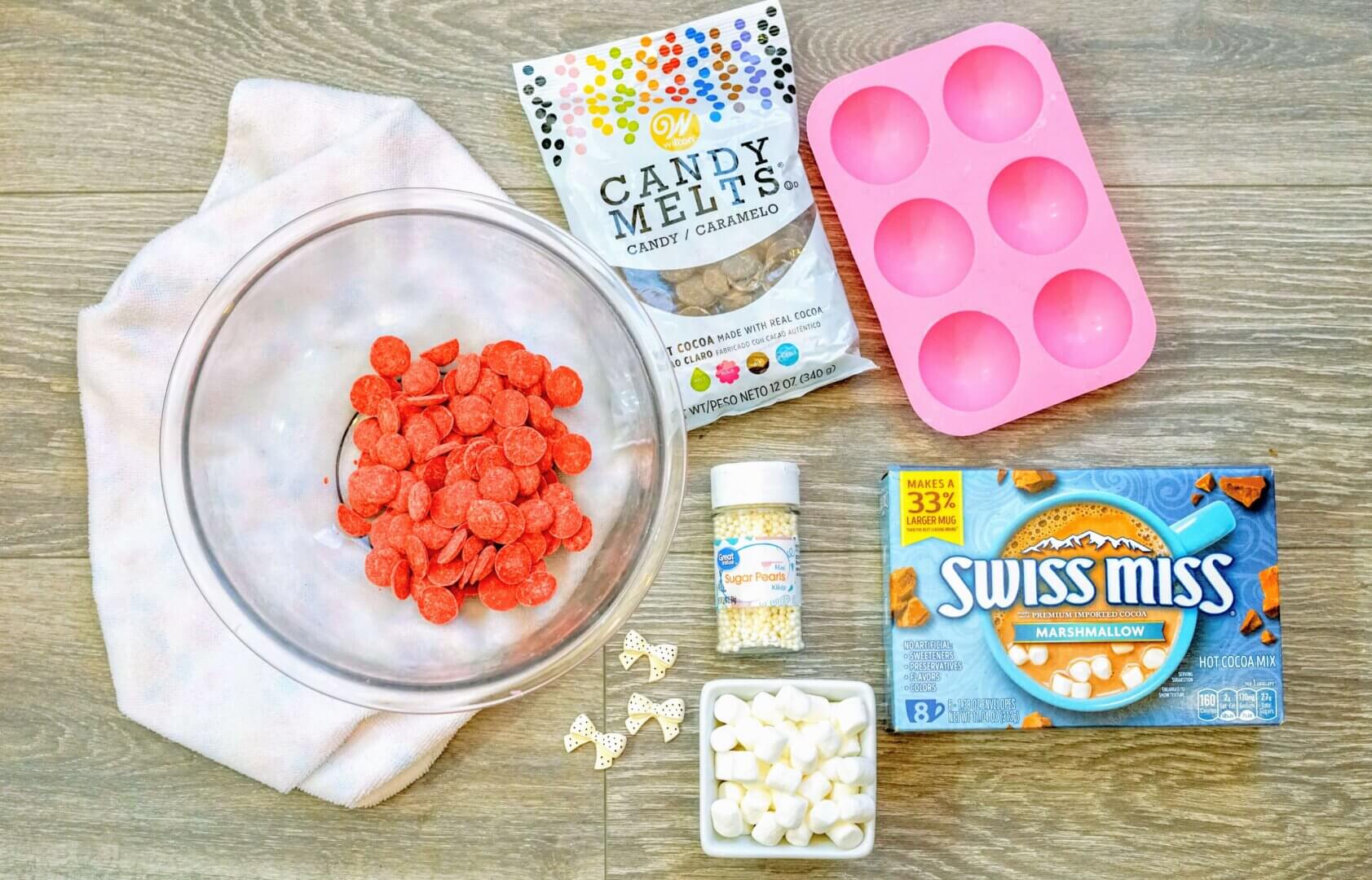 Ingredients to make Minnie Mouse hot cocoa bombs